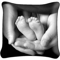 Poduszka ozdobna NÓŻKI DZIECKA